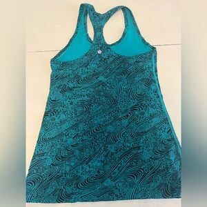 lululemon athletica Teal and Black Tank Top